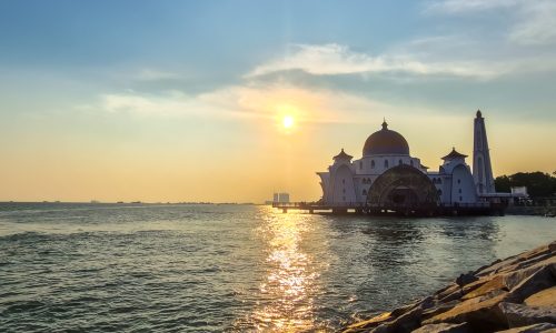 Masjid Selat Melaka
